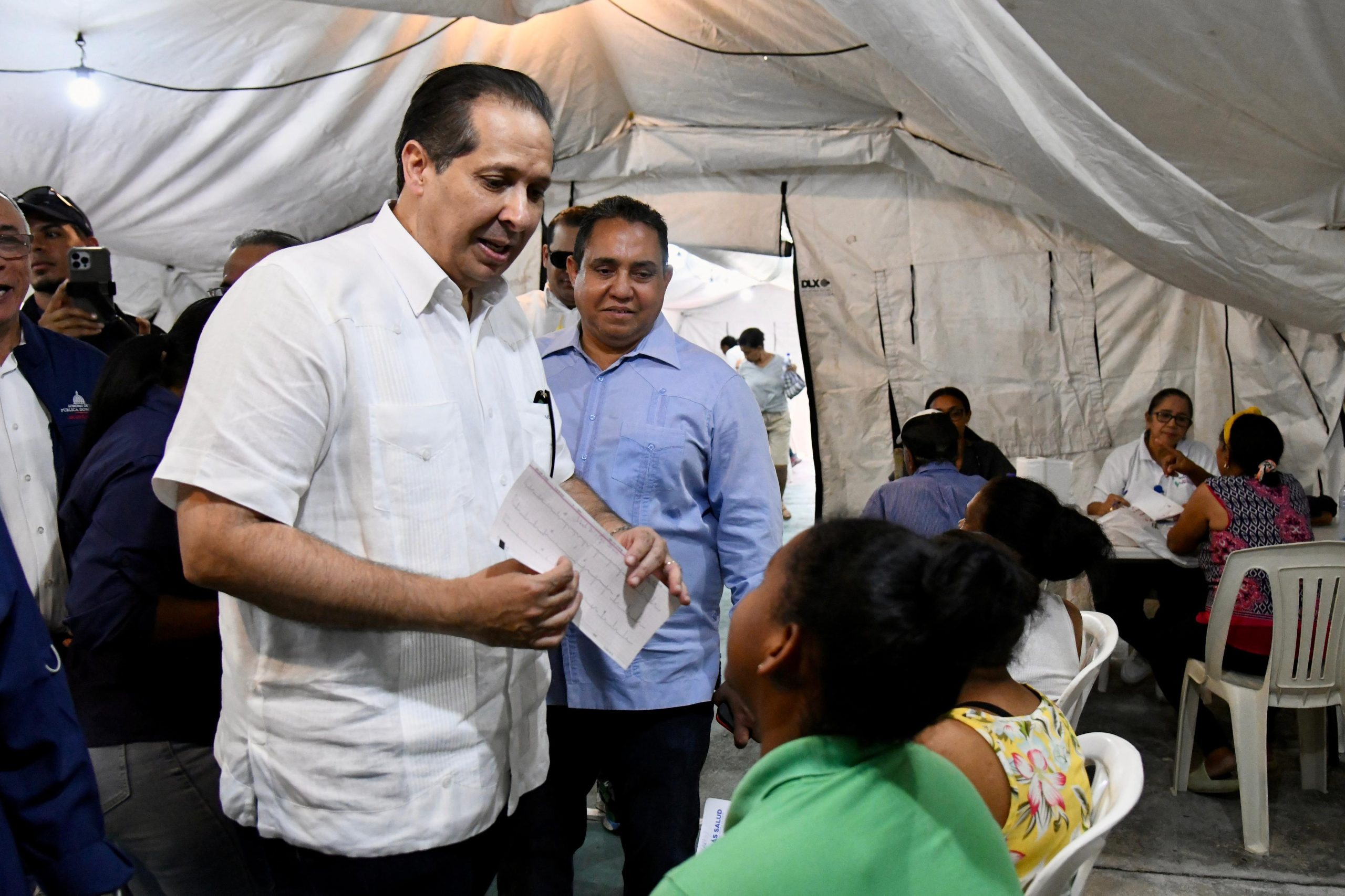 Más de 46,000 personas accedieron a servicios médicos gratuitos a través de las jornadas «Más Salud y Bienestar Los electrocardiogramas se posicionaron como las pruebas diagnósticas más solicitadas, tanto por indicación médica como por demanda de los pacientes, lo que evidencia una alta preocupación por la salud cardiovascular, especialmente entre adultos mayores y personas con diagnóstico de hipertensión arterial.