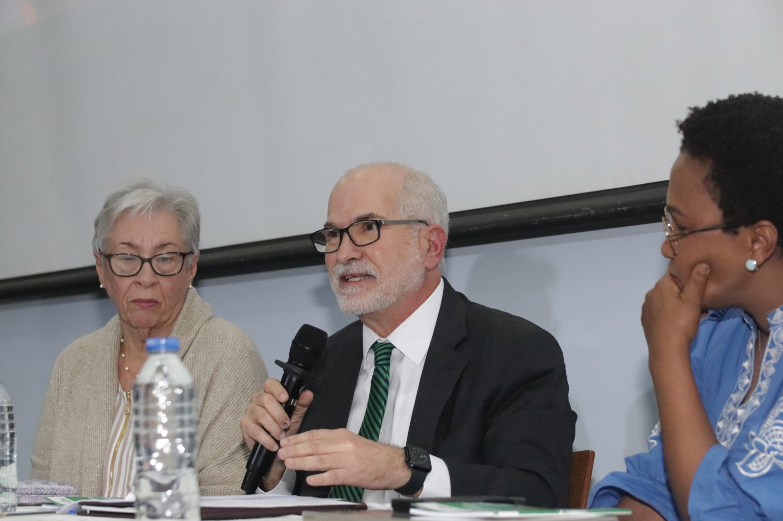 Informe de PC establece caso Senasa afectó la salud del sector más vulnerable