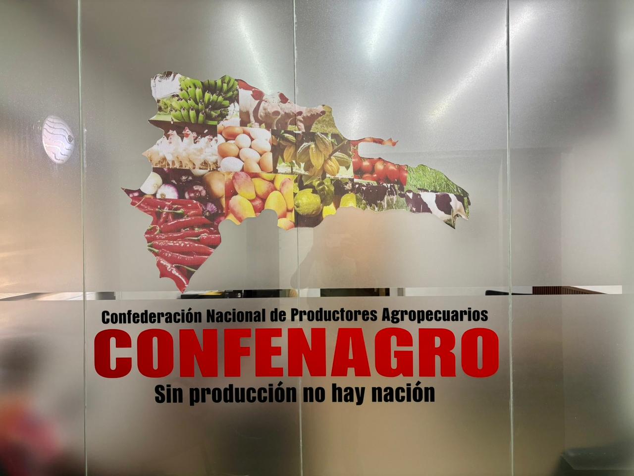 Confenagro plantea la necesidad de adecuar la Ley de Residuos Sólidos La organización valora el diálogo impulsado por el Gobierno y propone ajustes que garanticen equilibrio entre sostenibilidad ambiental y actividad económica