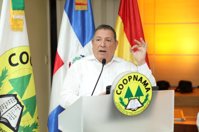 COOPNAMA gradúa a 110 directivos en Comunicación Cooperativa junto a universidad de España COOPNAMA gradúa a 110 directivos en Comunicación Cooperativa junto a universidad de España