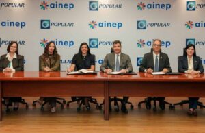 Banco Popular y asociación de colegios privados AINEP firman alianza estratégica en favor de la educación de calidad