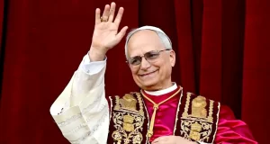 Papa León XIV recibe acreditación para su viaje apostólico a España en 2026