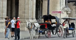 Turismo en Cuba cae casi 56 % en lo que va de 2026