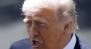 Trump asegura que negociaciones con Irán avanzan “de manera constructiva”, pero sin apresurarse
