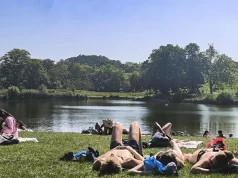 Cuatro adolescentes mueren ahogados durante ola de calor en Reino Unido