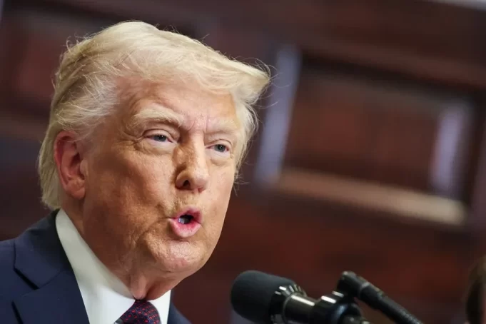 Trump afirma que no tiene prisa para alcanzar acuerdo con Irán y prioriza “un buen trato”