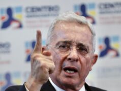 Álvaro Uribe anuncia respaldo a Abelardo de la Espriella tras resultados de primera vuelta