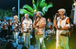 Más de 4 mil personas disfrutan concierto del Grupo Bonyé en el Malecón Deportivo