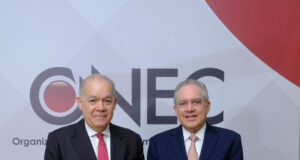 DGII y ONEC abordan retos de competitividad y formalización del comercio