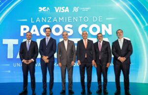 Abinader lanza plataforma de pagos con tarjetas en Aduanas