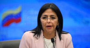 Delcy Rodríguez afirma que rescatar a los sobrevivientes es la prioridad en Venezuela