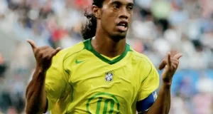 Ronaldinho se estrena en la música con “Camisa 10”, un álbum de 60 temas y artistas de todo el mundo
