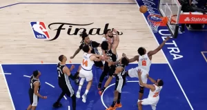 Los Knicks ganan en el Garden y ponen la serie 3-1 ante los Spurs