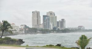 Onda tropical traerá aguaceros esta mañana en buena parte del país, según el Indomet