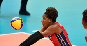Isabel Peña encabeza el aporte dominicano en saques de la VNL 2026