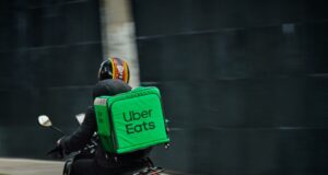 MICM y Uber Eats firman alianza histórica para impulsar a las mipymes dominicanas