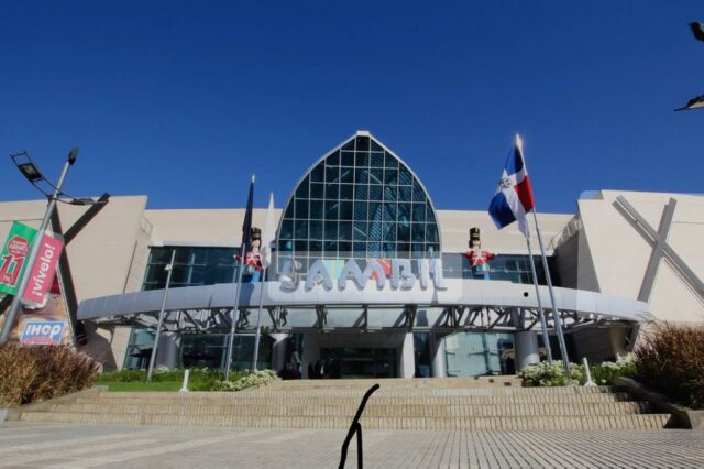 Cámara Comercio Dominico-Venezolana abre centro de acopio en Sambil para damnificados