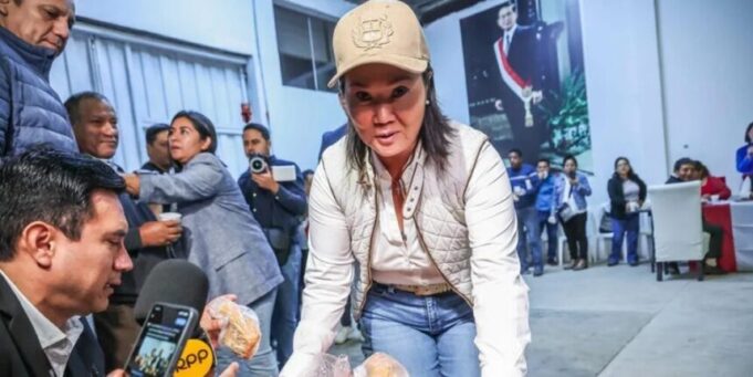 Perú inicia la segunda vuelta presidencial entre Keiko Fujimori y Roberto Sánchez