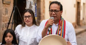 Roberto Sánchez inicia la jornada electoral con una misa y llama a emitir un “voto de conciencia”