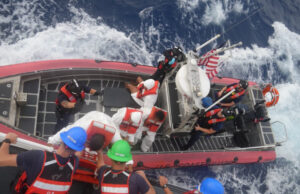 Repatrían a 32 dominicanos tras ser interceptados en viaje ilegal hacia Puerto Rico