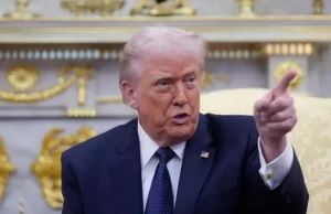 Trump afirma que EE. UU. transportó petróleo por el estrecho de Ormuz sin conocimiento de Irán