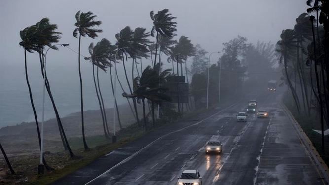 Vaguada y onda tropical provocarán fuertes aguaceros y tormentas este viernes