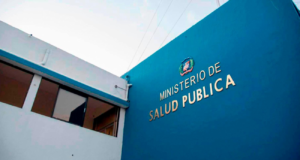 Salud Pública ordena cierre temporal de restaurante de Juan Dolio por investigación sanitaria
