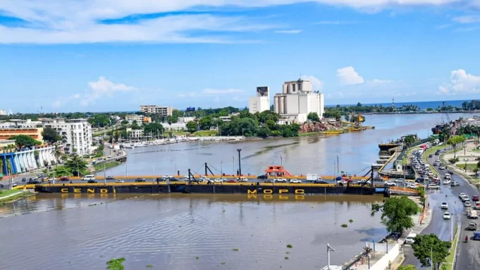Cierran Puente Flotante por dos horas este sábado