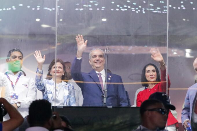 Abinader deja inaugurados los Juegos Centroamericanos y del Caribe Santo Domingo 2026