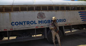 ICE prepara operativo para deportar migrantes haitianos tras el fin del TPS