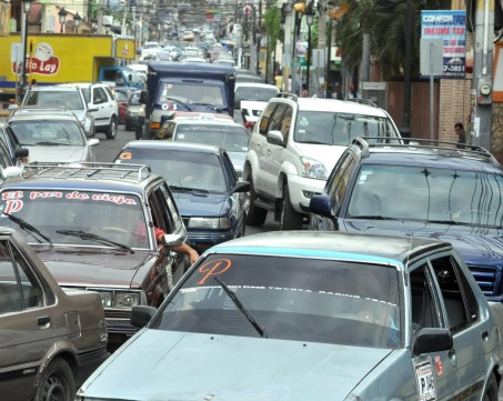 Aumentarán tarifas del transporte público a partir del lunes
