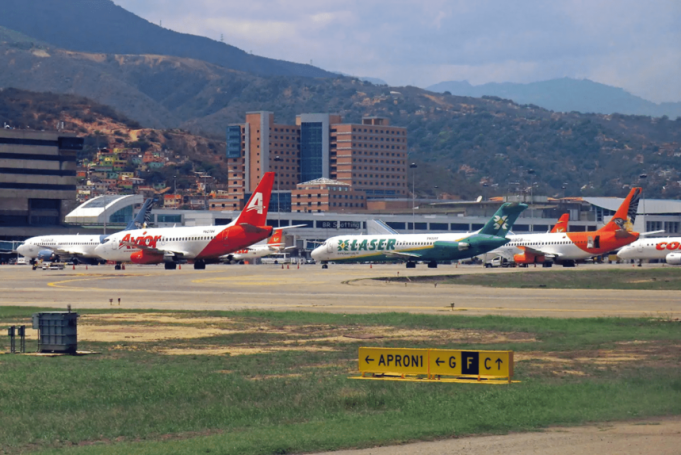 Venezuela prevé reanudar vuelos comerciales en el principal aeropuerto tras los terremotos