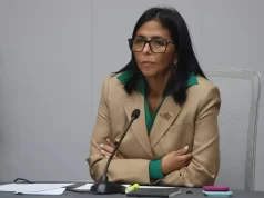Delcy Rodríguez designa a Johann Álvarez Márquez como encargado de negocios de Venezuela en EE. UU.