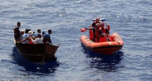 Detienen a diez inmigrantes indocumentados en aguas de Puerto Rico