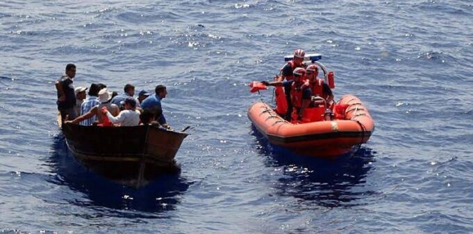 Detienen a diez inmigrantes indocumentados en aguas de Puerto Rico