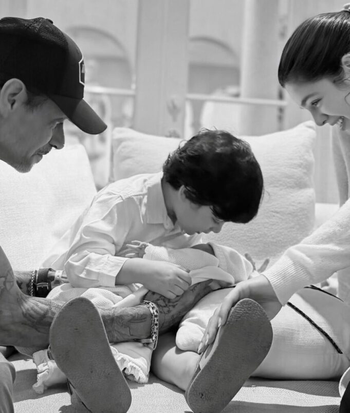 Nadia Ferreira y Marc Anthony dan la bienvenida a su hija Myla