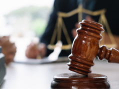 Aplazan juicio contra Ángel Martínez para buscar una conciliación