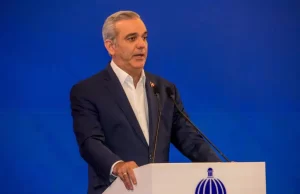 Abinader crea comisión para supervisar la gestión de residuos sólidos