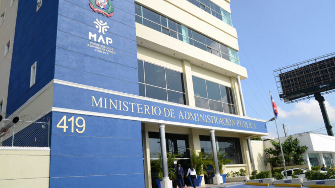 Gobierno reduce la jornada laboral este viernes por inauguración de los Juegos Centroamericanos