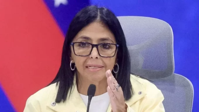 Venezuela anuncia créditos y subsidios para familias afectadas por los sismos