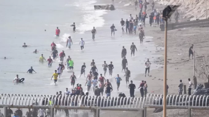 Asciende a 34 el número de fallecidos tras crisis migratoria en la costa de Ceuta