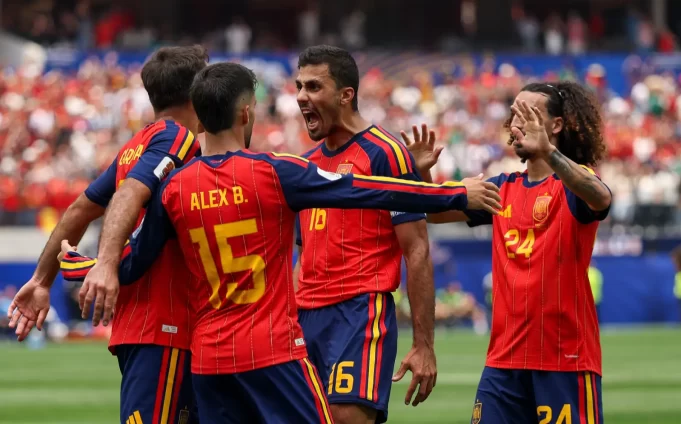 España golea y Portugal remonta para cruzarse en octavos del Mundial 2026