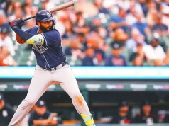 Tres dominicanos van por titular en MLB