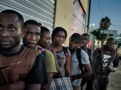 EEUU deporta a más de 150 haitianos tras fin del TPS
