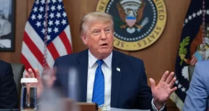 Trump asegura que EE. UU. e Irán retomarán las conversaciones este lunes
