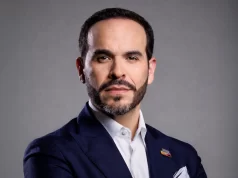 Abelardo de la Espriella asume la Presidencia de Colombia con el reto de sanear las finanzas públicas