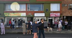 Al menos seis aeropuertos colombianos sufren daños tras terremoto de magnitud 7,4