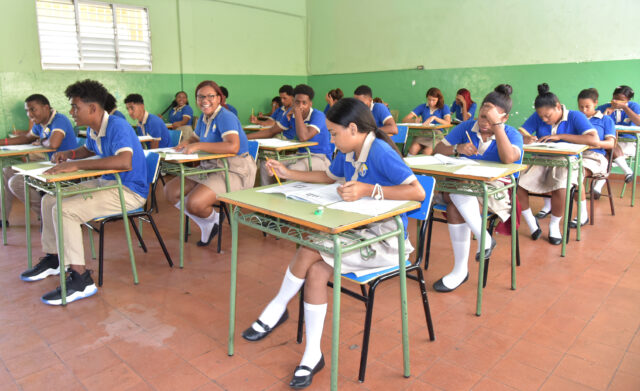ADP advierte que 153 mil niños de tres años podrían quedar fuera de las aulas por falta de espacios