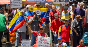 Chavistas protestan en Caracas y reclaman salida de EE.UU. de Venezuela