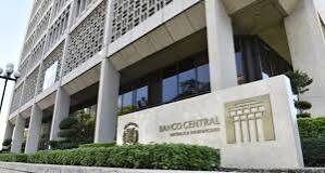 Banco Central mantiene tasa en 5.25% mientras vigila el conflicto en Medio Oriente